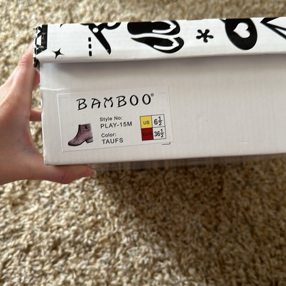 ✨Bamboo grayish taupe ankle boots with original box - Picture 7 of 7